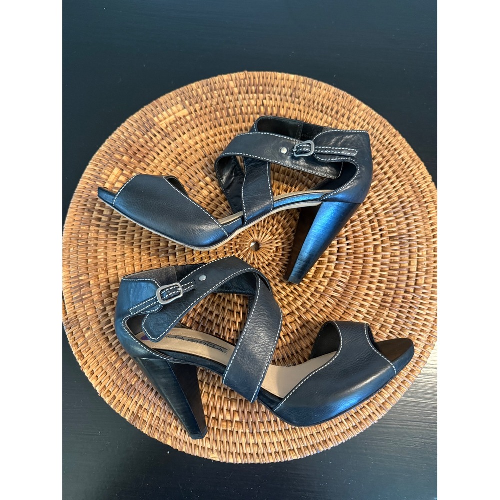 Via Spiga Womens Black Leather Crisscross Contrast Stitch Heel Sandals 8.5 M‎